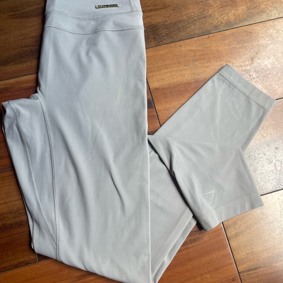 GYMSHARK LEGGING BUNDLE - Picture 5 of 8